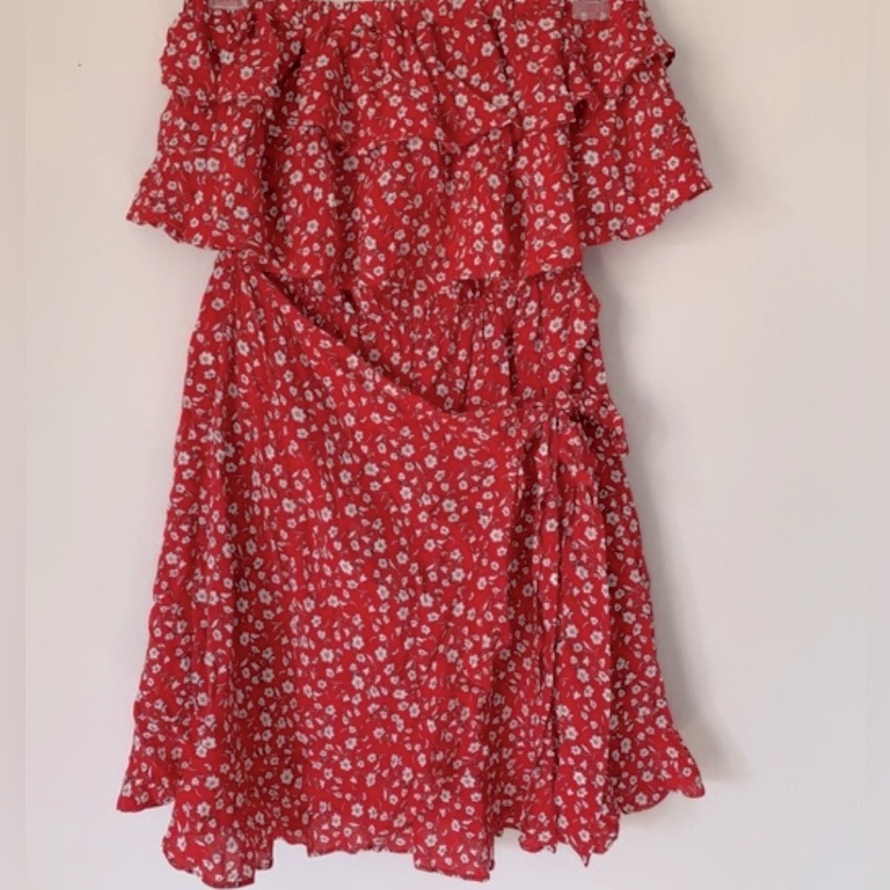 VICI red floral strapless ruffle mini dress Sz S